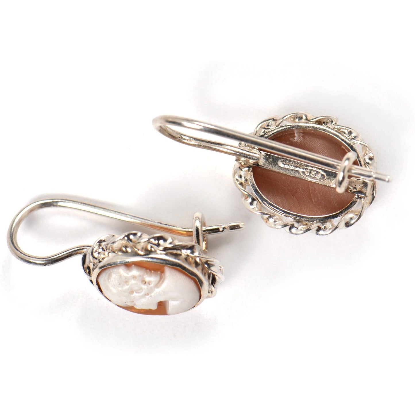 Orecchini in argento con Cammeo