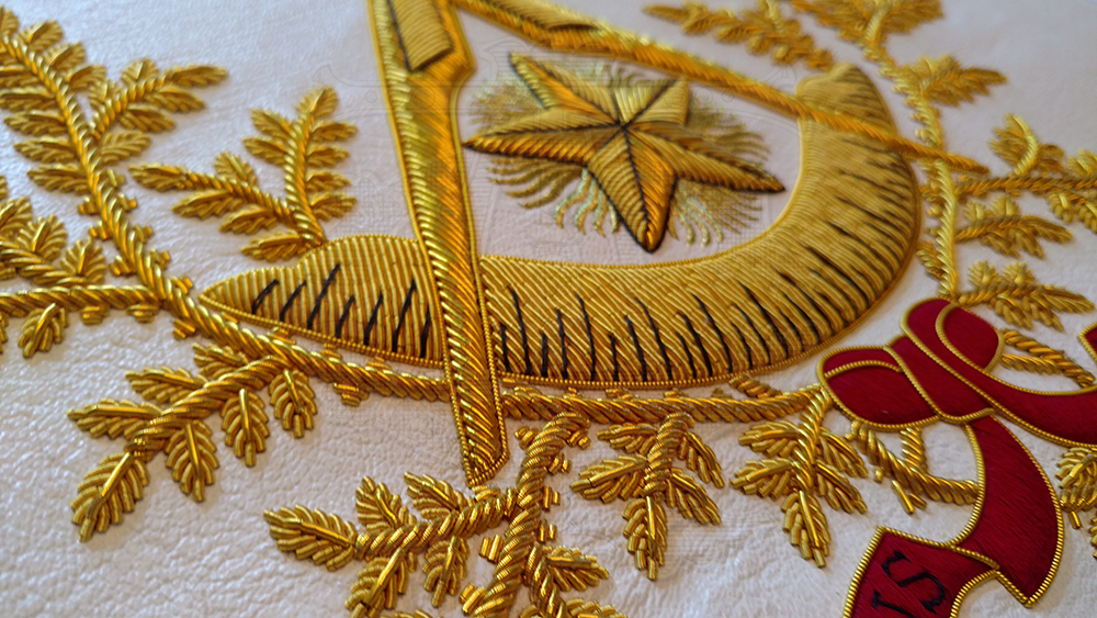 The Bizzack Past Master Apron